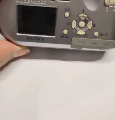 日本SONY  DSC-P93 数码相机开...