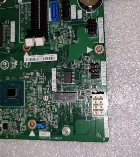 Dell 3670主板 出厂快递暴力运输磕...