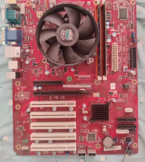 研华H61工业工控机主板。AIMB-701...