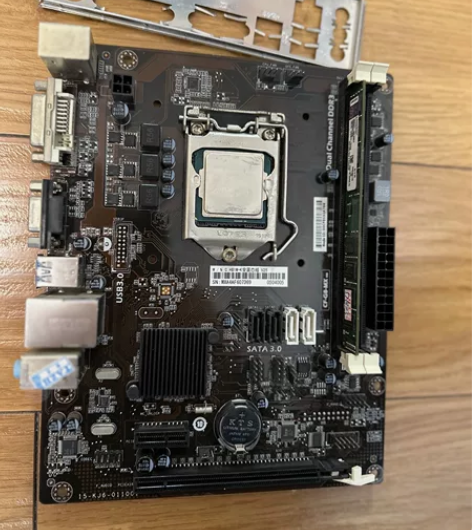 七彩虹h81m,cpu G1840,金士顿...