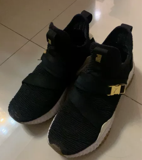 PUMA女鞋37.5码购于迪拜鞋太多穿不过...