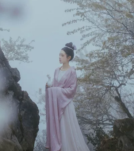 【上遥居】 行香  魏晋南北朝原创汉服男女...