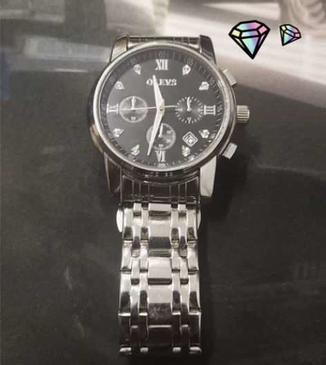 欧利时包装齐全，换其他手表了，闲置自己戴。...