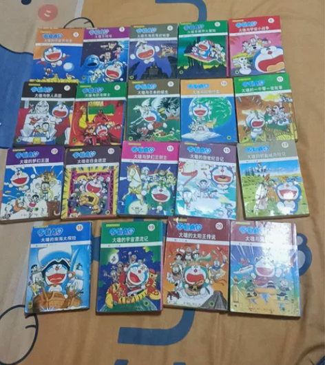 机器猫漫画 哆啦A梦 机器猫公仔 人偶公仔...