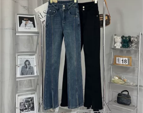 高腰喇叭开叉加绒牛仔裤，仅剩蓝色小码松紧腰...