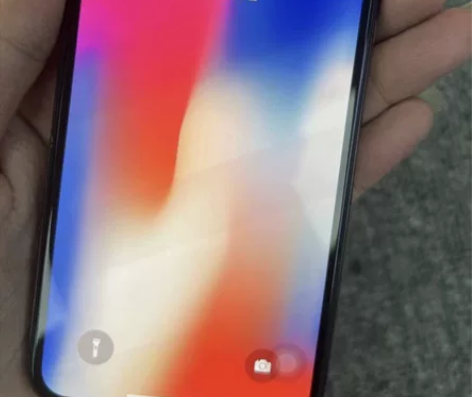 出一个自用裸机，国行iPhone x 64...