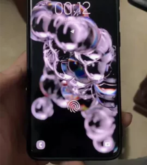 国行双卡s20商家那里买的，想买来体验一下...