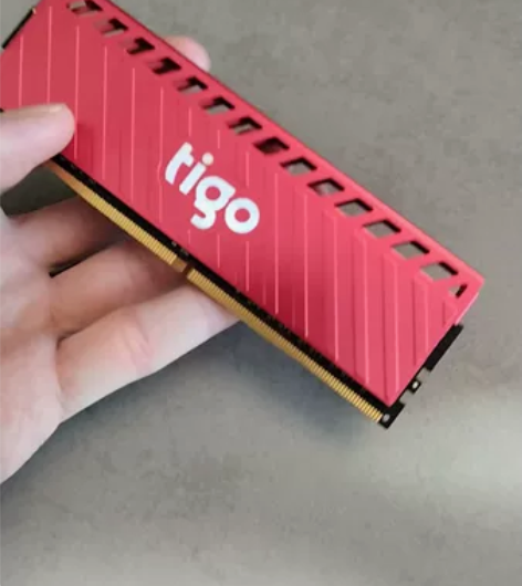 金泰克8g内存，2666，DDR4， 红色...