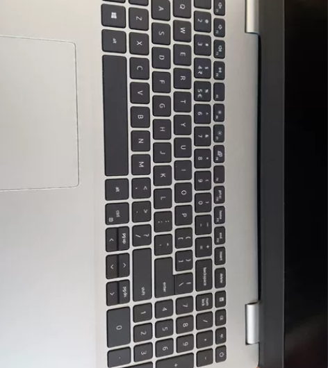 戴尔笔记本3501个人唱歌使用的，15.5...