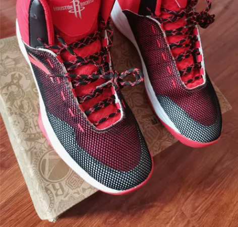 安踏篮球鞋 全新便宜出 速拍速得 红色系 ...