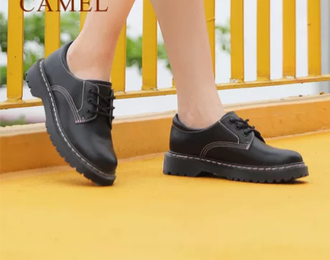 【潮酷价】骆驼女鞋2020新款夏复古英伦小...