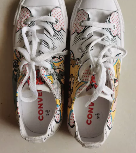 匡威联名猫和老鼠童鞋,36.5码,购于专卖...