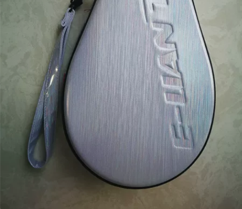 全新乒乓球拍套一个30 元，有需要的球友可...