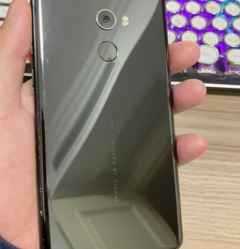 小米MIX2，6+128，账户已退出无锁。...