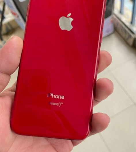 苹果8 三网通无修新换电池健康度100 功...