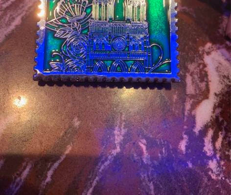 巴黎圣母院金属徽章，35/1（忘记明细了可...