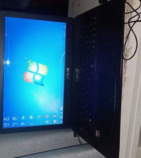 华硕二手笔记本笔记本电脑，成色挺新的，正常...