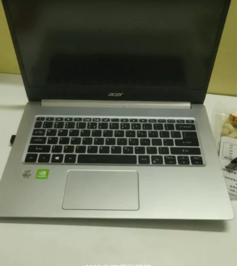 在京东官网买来学校用的，在学校里也不常用，...