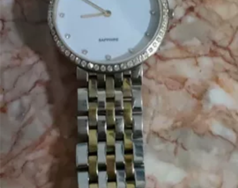 8成新天王手表，原价二千多。前年我爸春熙路...