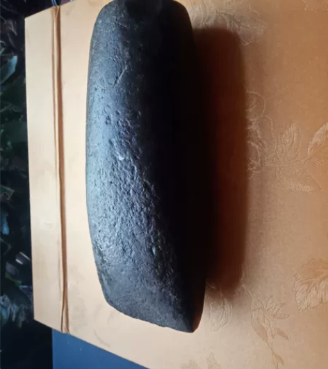 石器时代石斧，品相不错，保真保老，售价36...