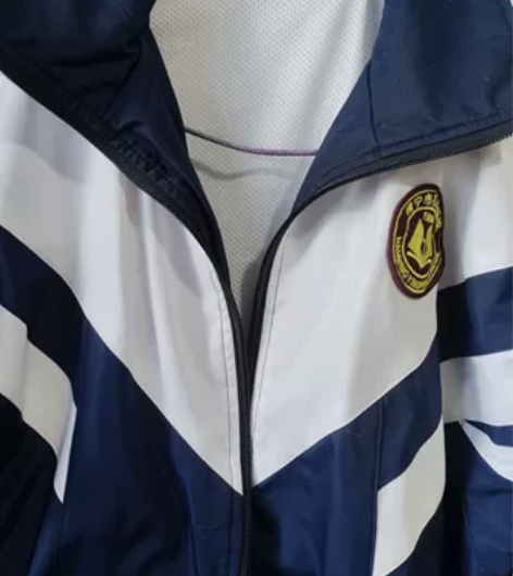 南宁市英华校服,175cM外套风衣 裤子1...