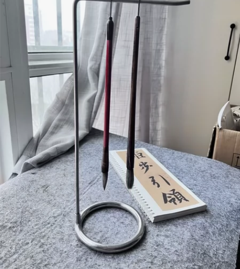 简易新中式毛笔挂,不锈钢笔架,底座圆环粗1...