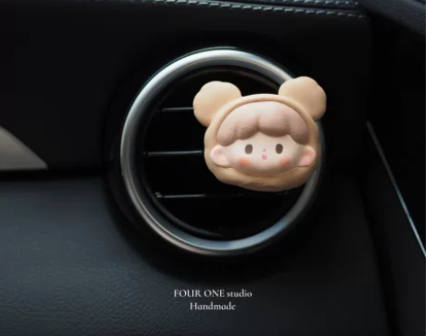 FOUR ONE 卓大王可爱风口夹汽车熏香...