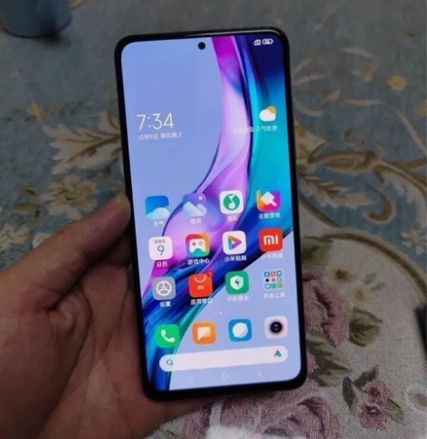 红米手机（5G）8+128g内存。全网通双...