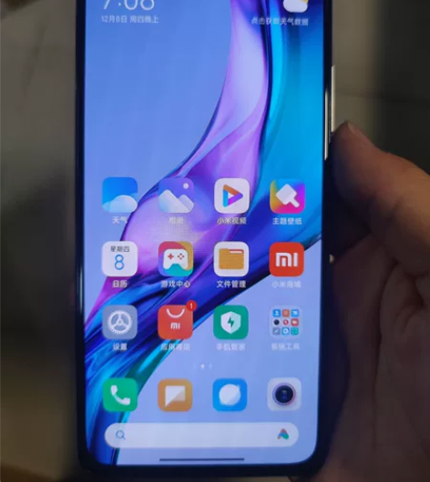 红米k40 8+128解锁机，可以登录账号...