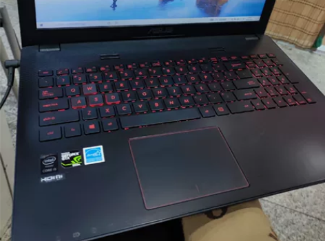 华硕飞行堡垒笔记本电脑 配置i5处理器 内...