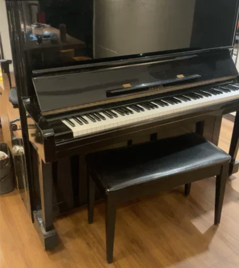 立式钢琴，同城自提（3-4百斤） 感兴趣的...