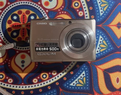 卡西欧z-500 复古CCD相机 成色如图...