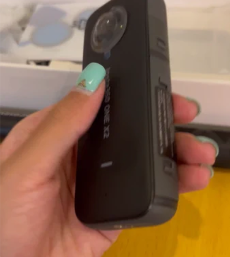 Insta360 ONE X2运动全景相机...