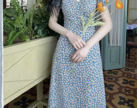 雪纺茶歇法式小碎花连衣裙设计感小众2022...
