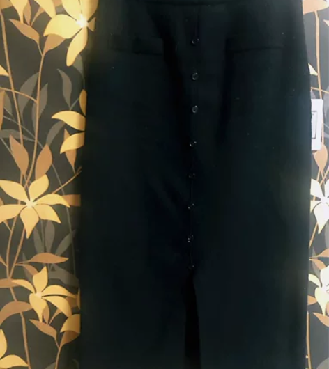 针织包臀裙，M码，秋冬款，比较厚实 品牌：...