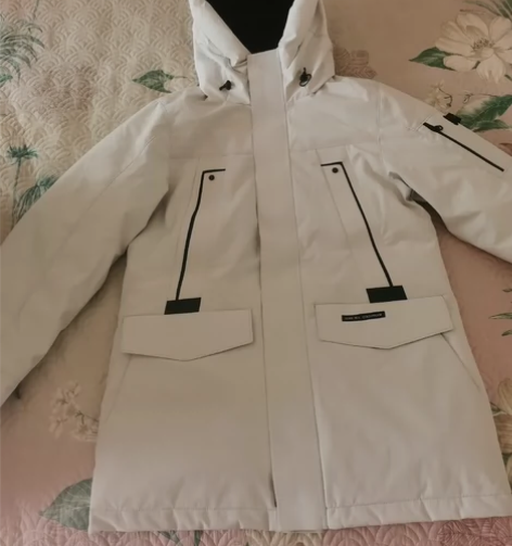 全新男士羽绒服,灰白色,165码,码偏大,...
