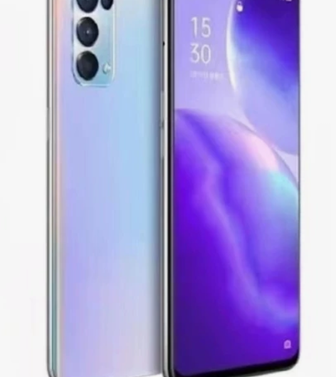 oppo reno4   7成新 自己用的...