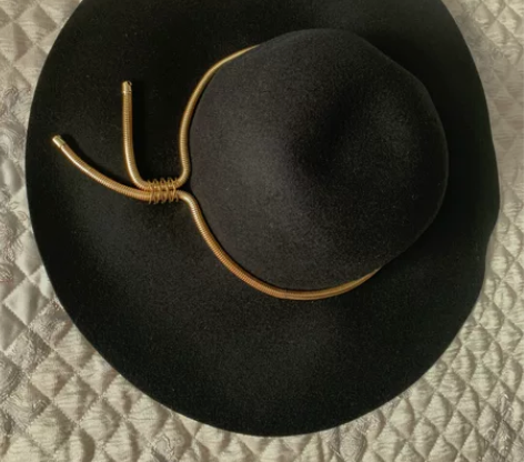 Weeagor 金骨链礼帽 全新原装正品 ...