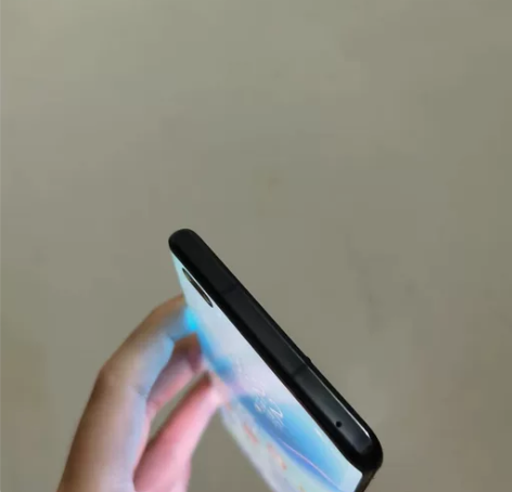 荣耀v40屏幕就一个小点触摸ok的带中框 ...