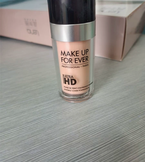 Make up for ever 粉底玫珂...