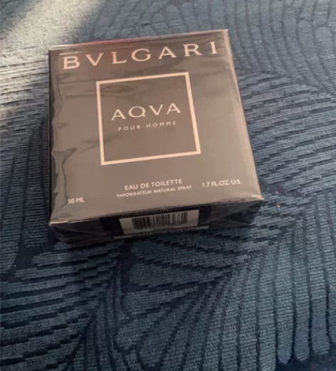 宝格丽香水买给男朋友分手了还没开封 感兴趣...