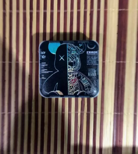 黑色暴力熊卡通充电宝小巧轻薄快充华为苹果O...