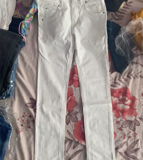 白色牛仔裤 m l码 弹力大 100斤12...
