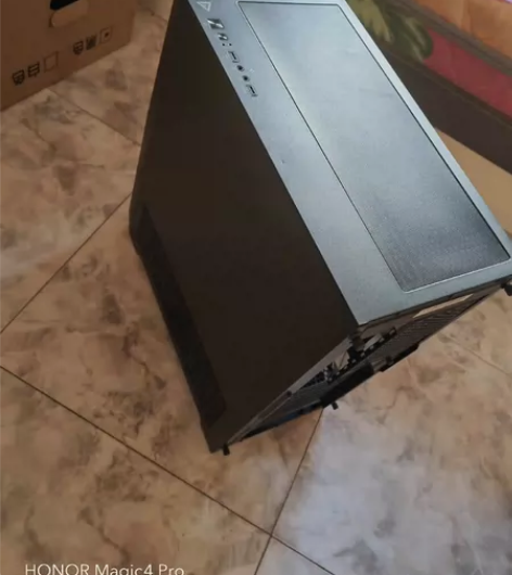 安钛克DF800机箱，换电脑闲置下来的，几...