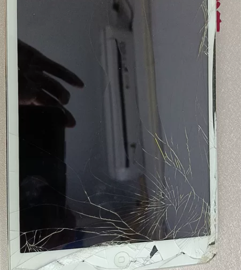 iPadmini2 16g屏幕坏 感...