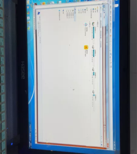 两台笔记本一起卖 都是个人用的 非店家 神...