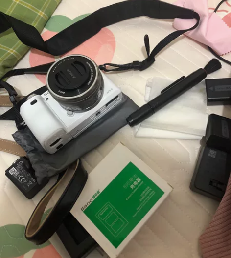 索尼微单A6000白色 自用官方正品 仅带...