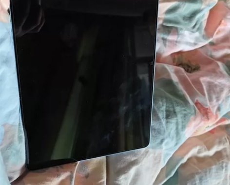 vivo iPad,几乎全新,全套都在 感...
