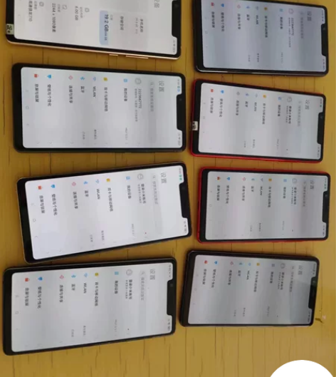 出一批小米8SE 有无透图无老化的 有轻微...