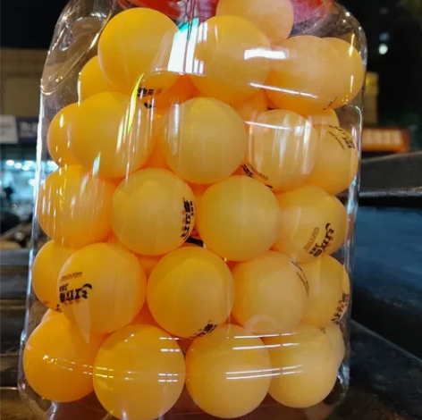 红双喜牌乒乓球甩卖。一罐10块，3罐25 ...